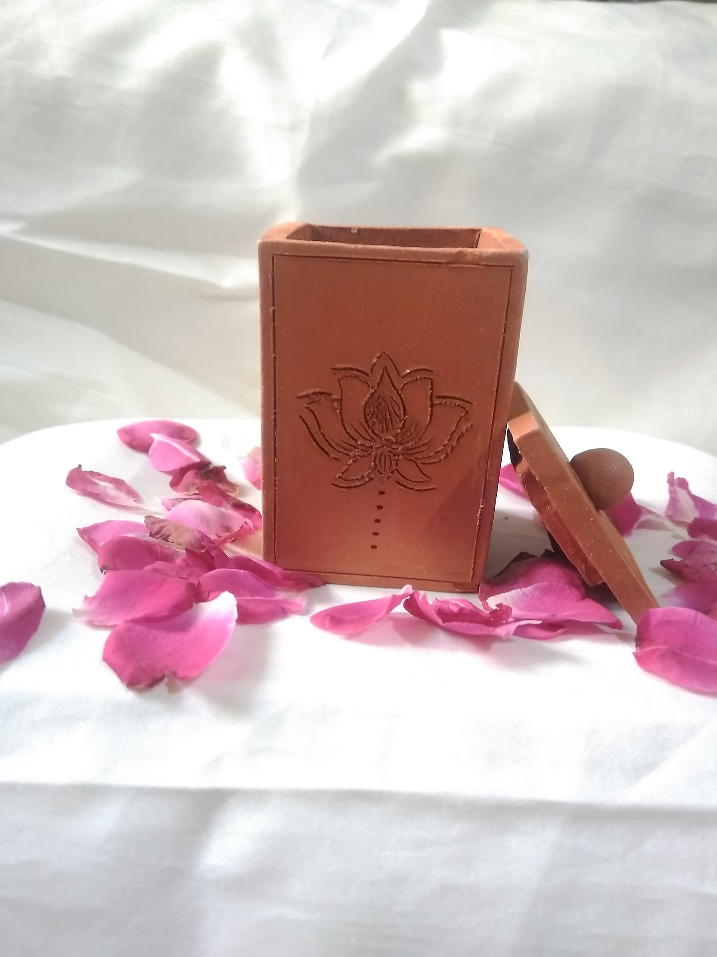 Shaktipadam Handmade Terracotta Aroma Candle: A Beacon of Tranquility and Spiritual Enlightenment